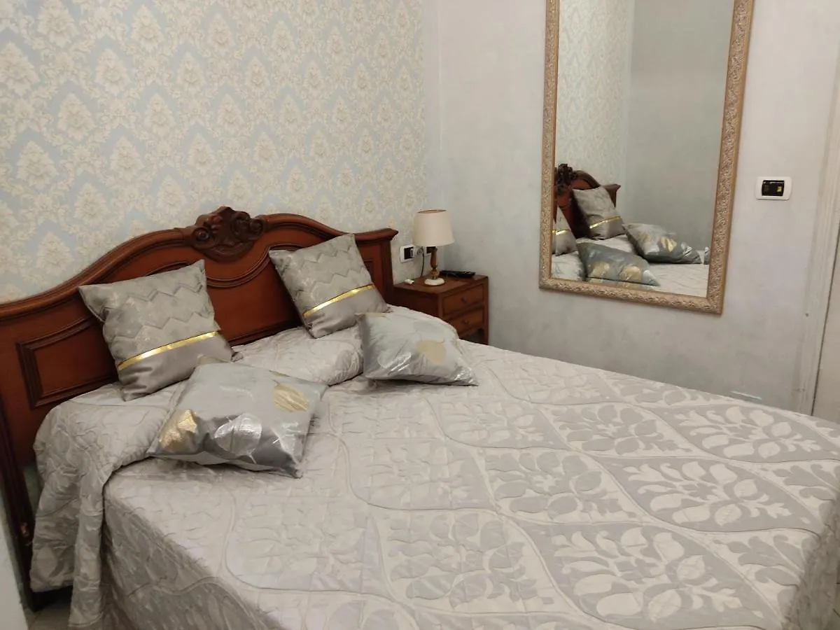 Hotel Sanremo 0*,